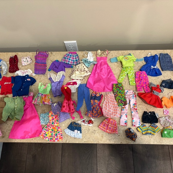 Vintage Barbie Clothes - Picture 1 of 4